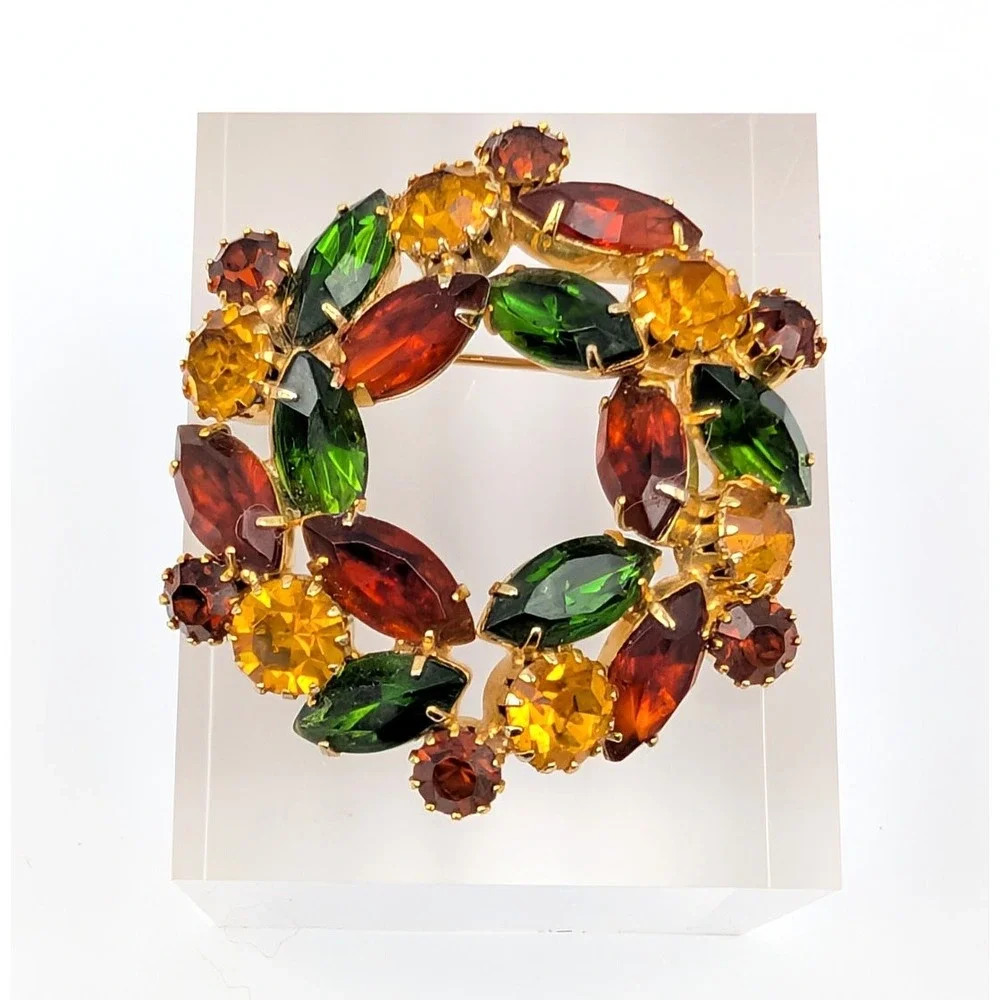 Vintage Marquise Rhinestone Wreath Brooch Gold Tone‎ 3D Fall Autumn